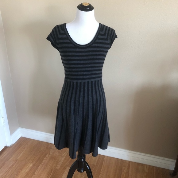 BCBGMaxAzria Dresses & Skirts - Medium BCBG Gray Midi Skater Dress